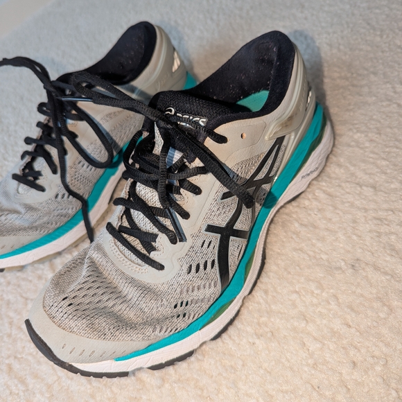 ASICS Gray and Teal Running Shoes - Picture 8 of 9